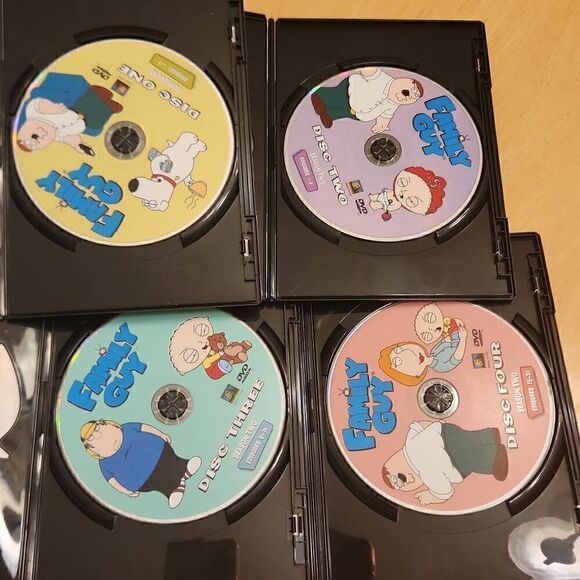 Family Guy Volume one Season 1 & 2 dvds - Picture 3 of 3